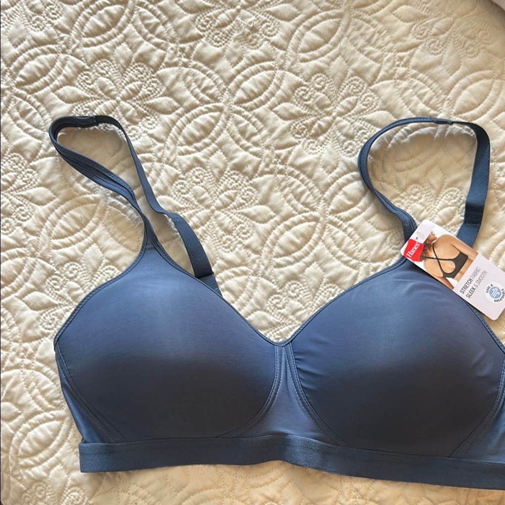 Wireless Blue Bra - Picture 2 of 4